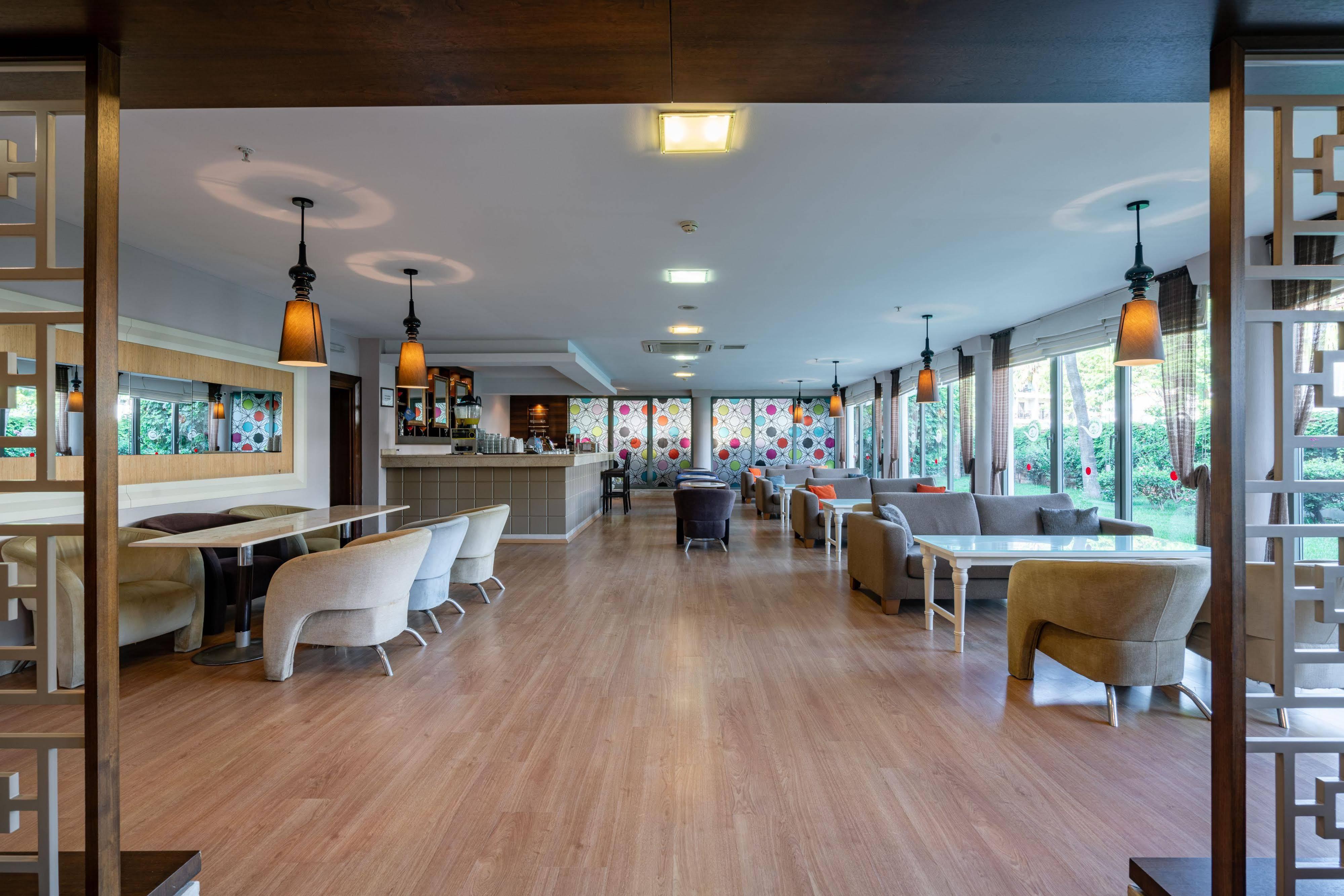Palmeras Beach Hotel Payallar 外观 照片