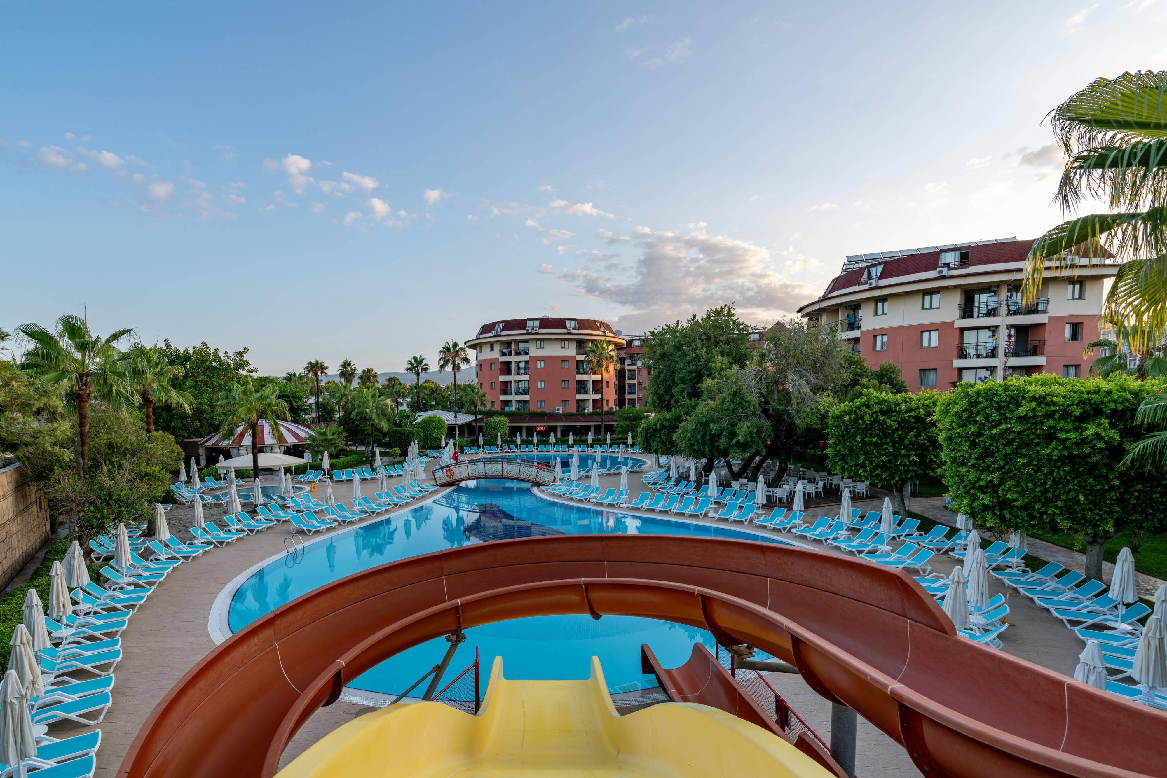 Palmeras Beach Hotel Payallar 外观 照片