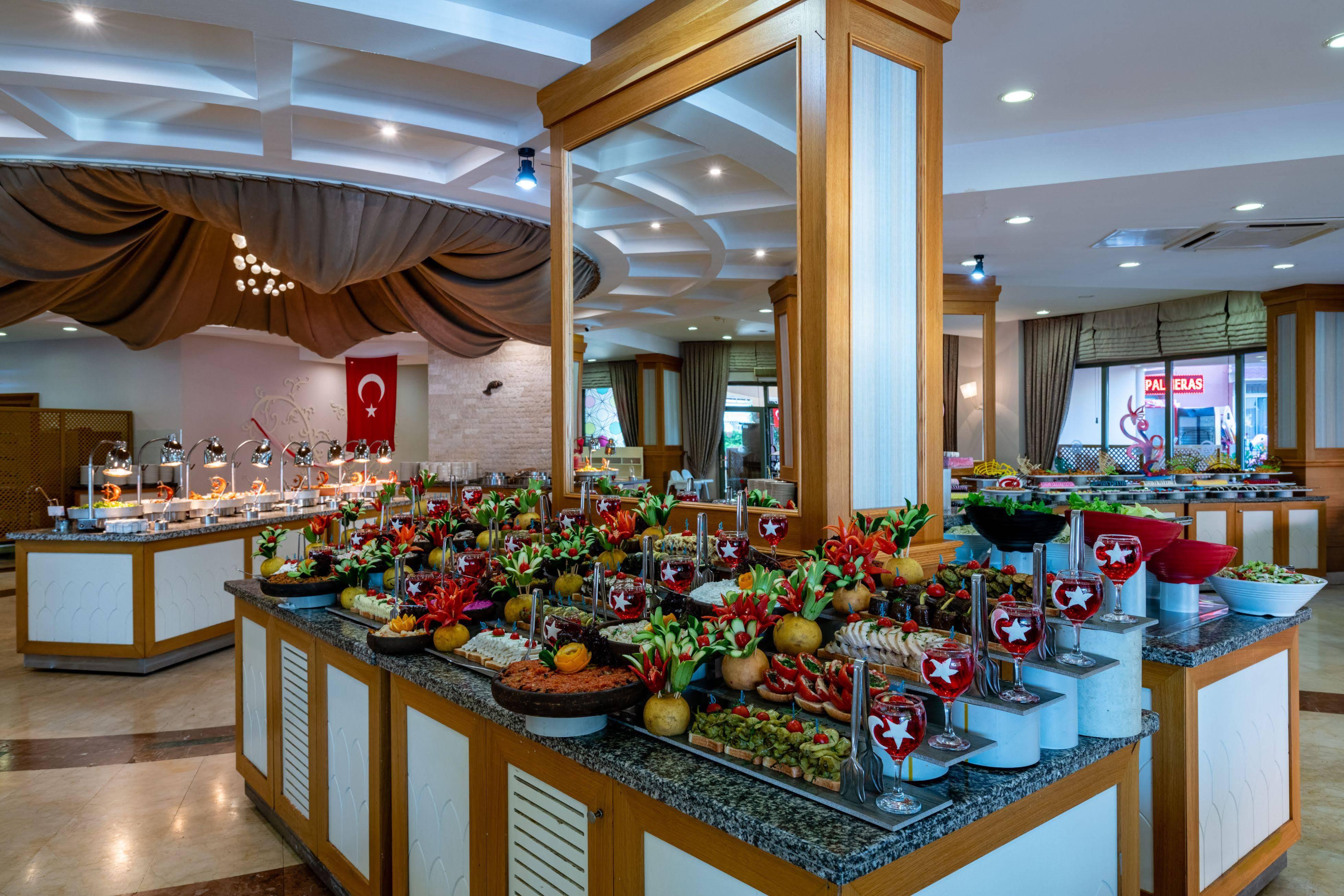 Palmeras Beach Hotel Payallar 外观 照片
