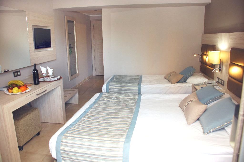 Palmeras Beach Hotel Payallar 外观 照片